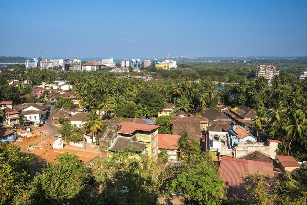 Quels sont les lieux incontournables pour découvrir l'architecture coloniale à Goa, Inde ?